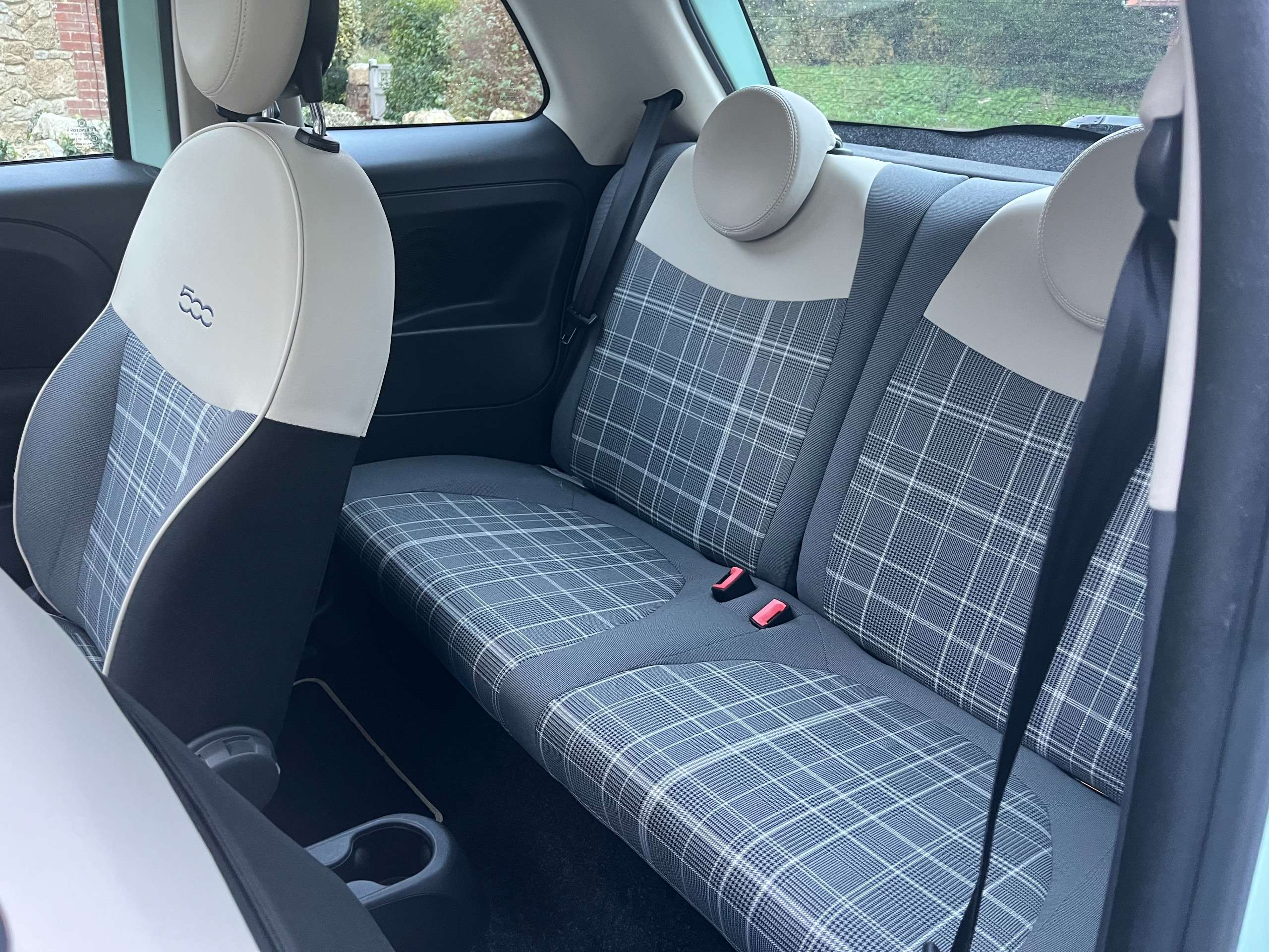 2016 FIAT 500 2016 FIAT 500