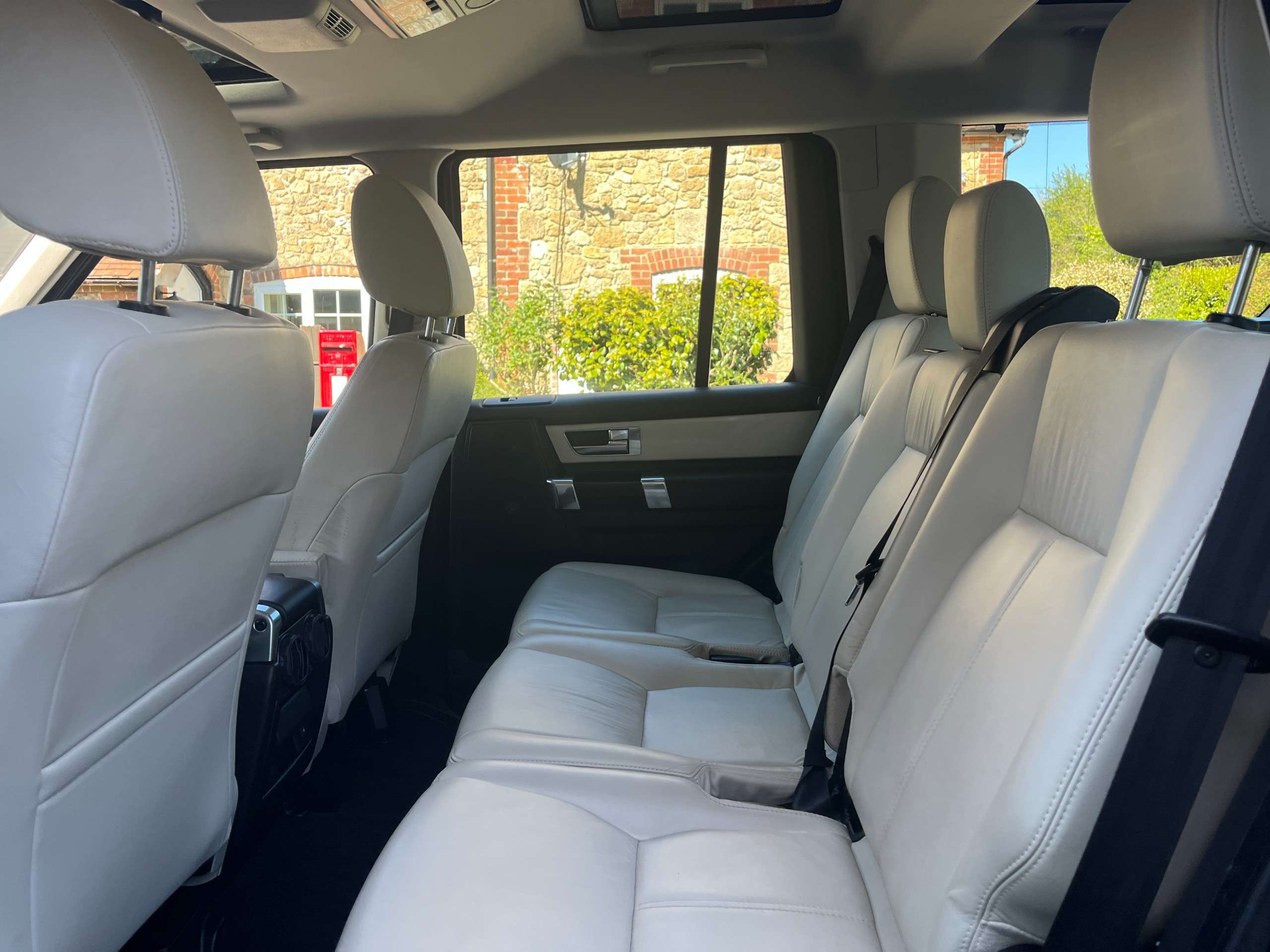 2013 LAND ROVER DISCOVERY 4 2013 LAND ROVER DISCOVERY 4