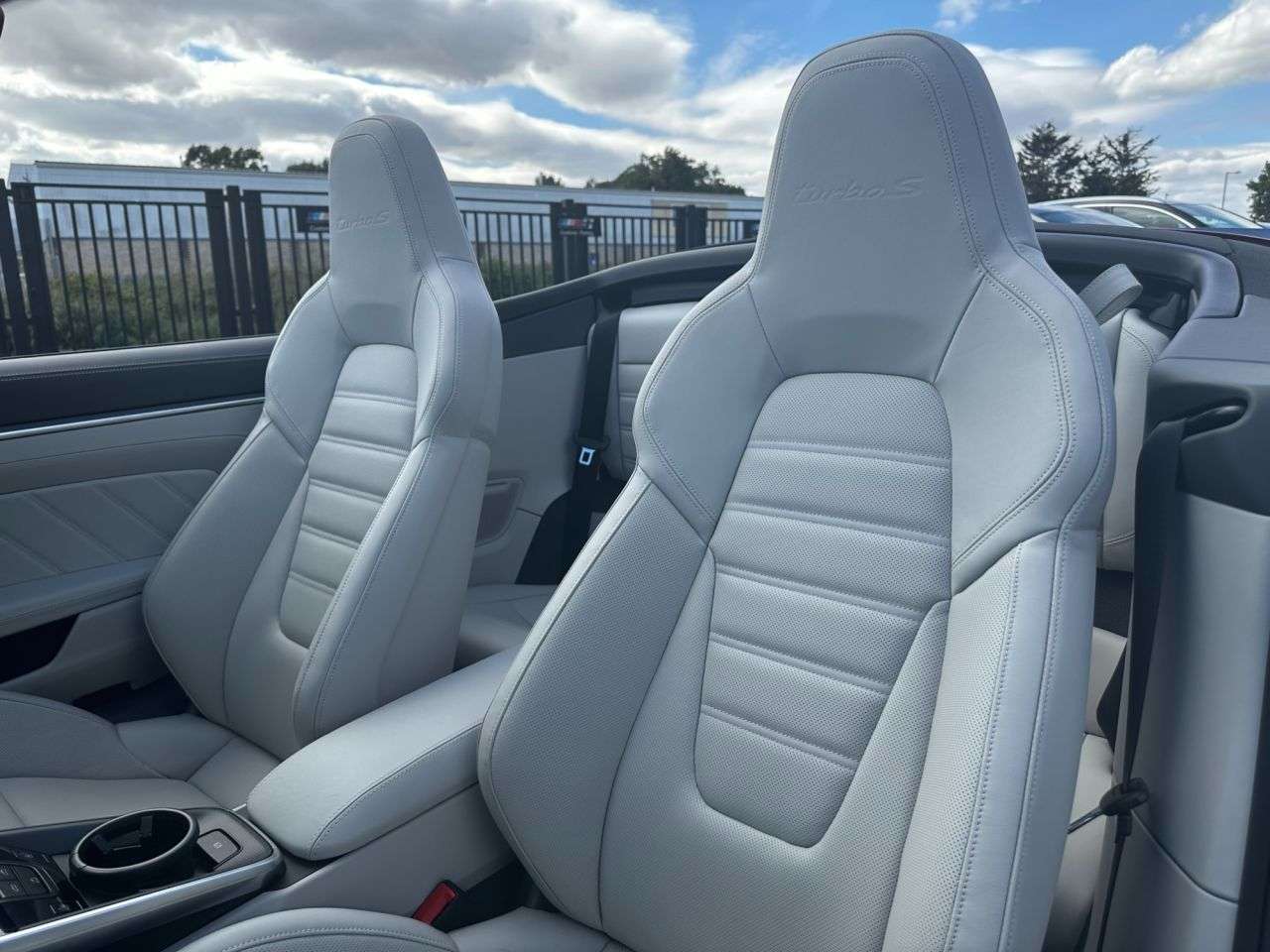 2023 PORSCHE 911 2023 PORSCHE 911