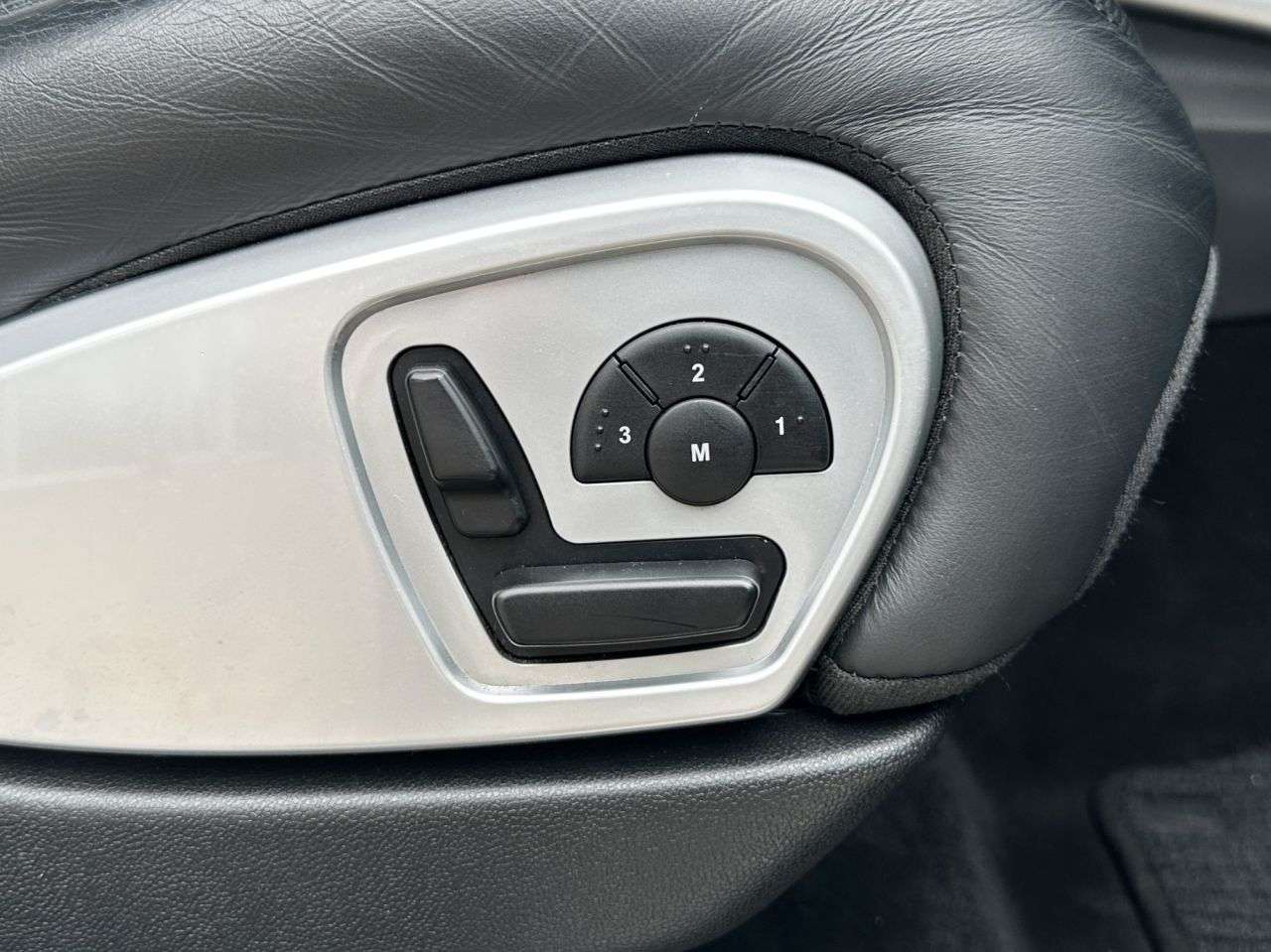 2009 MERCEDES-BENZ M-CLASS 2009 MERCEDES-BENZ M-CLASS