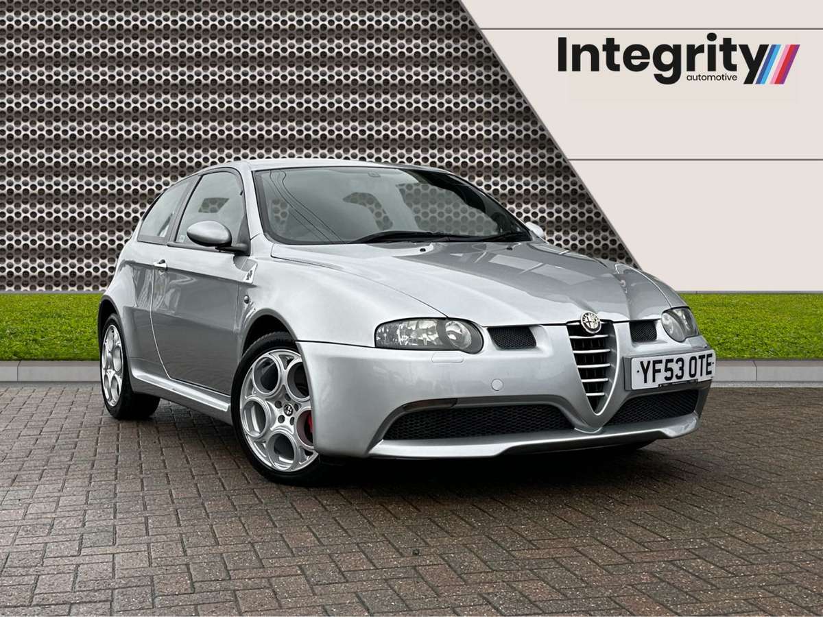 Check out this Alfa Romeo 147 2003 Petrol Manual