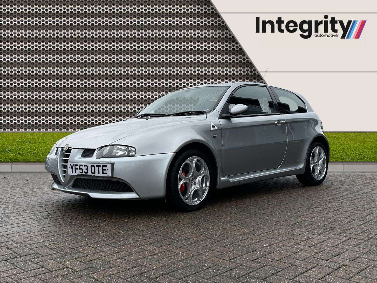 A 2003 ALFA ROMEO 147 V6 24V GTA A 2003 ALFA ROMEO 147 V6 24V GTA