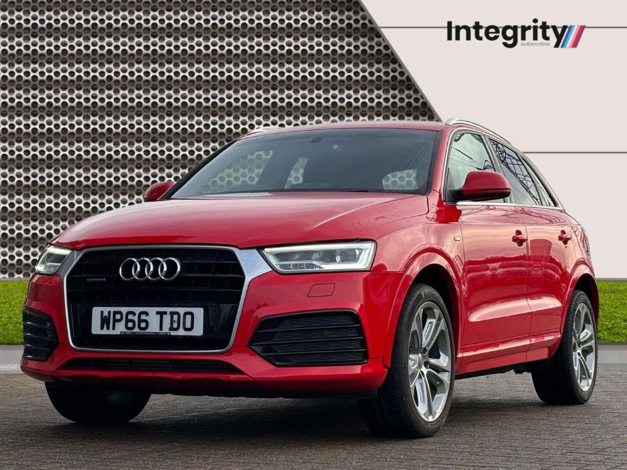 2016 AUDI Q3 2016 AUDI Q3