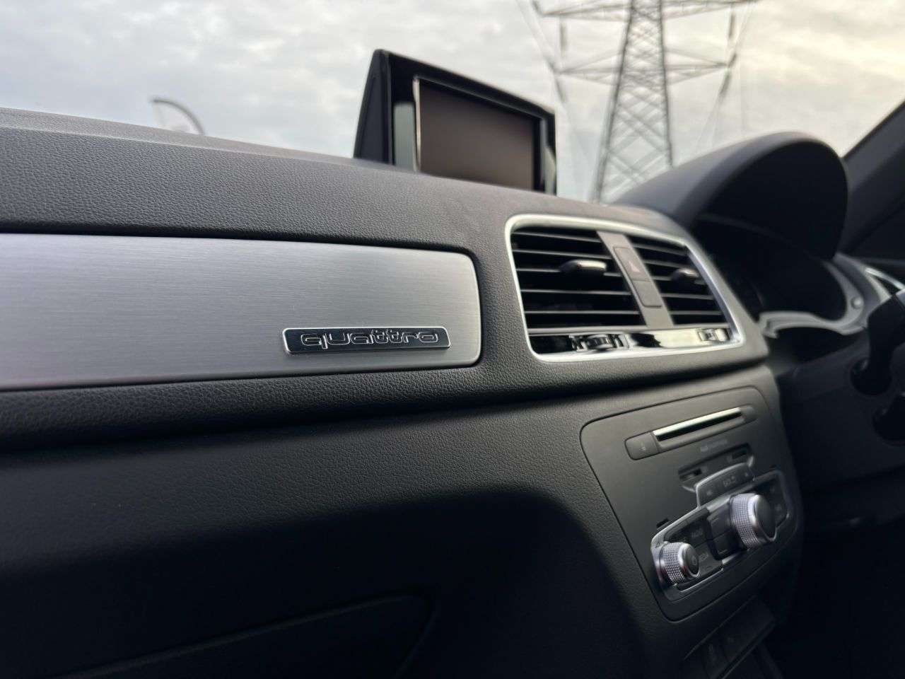 2016 AUDI Q3 2016 AUDI Q3