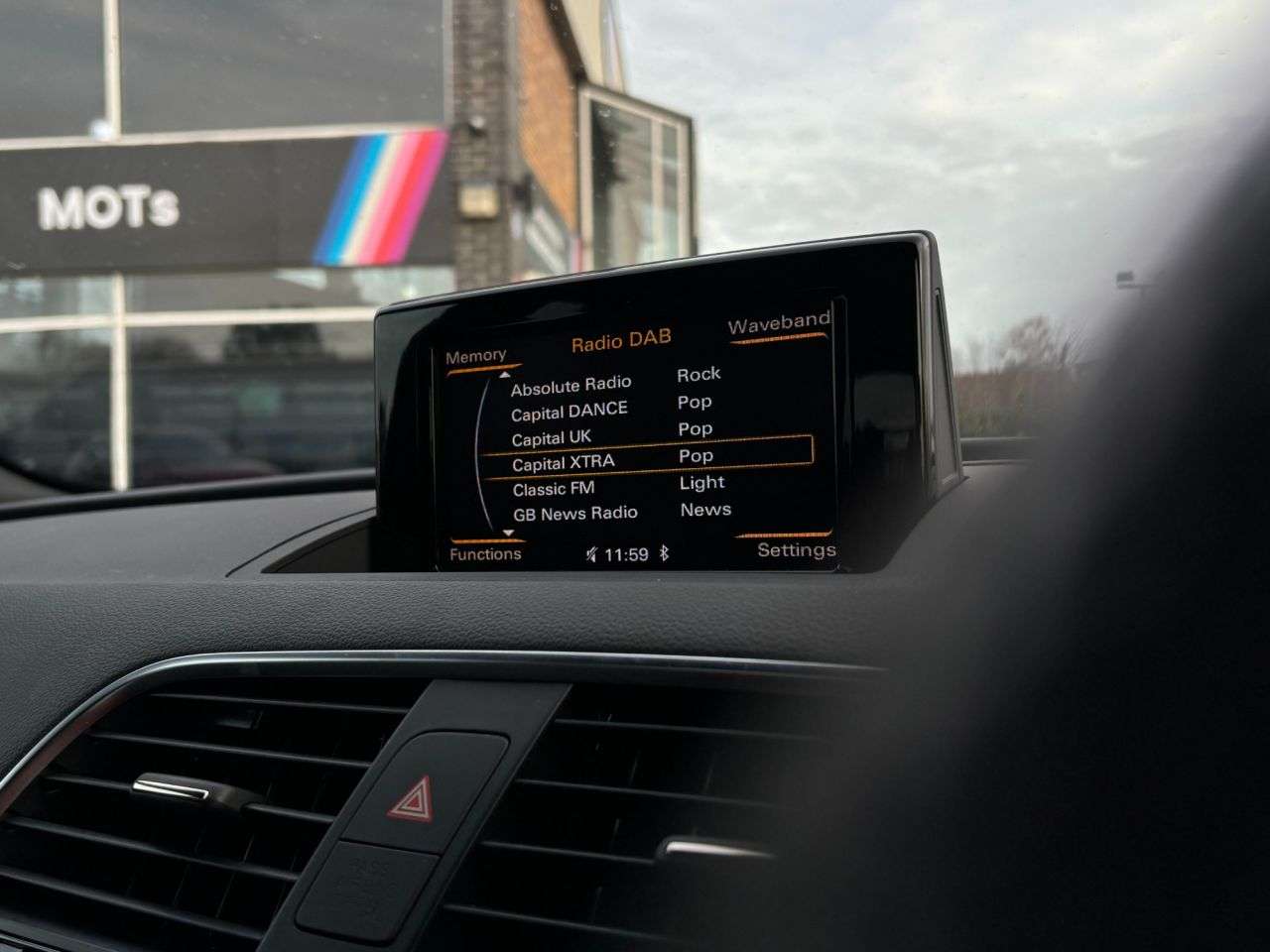 2016 AUDI Q3 2016 AUDI Q3