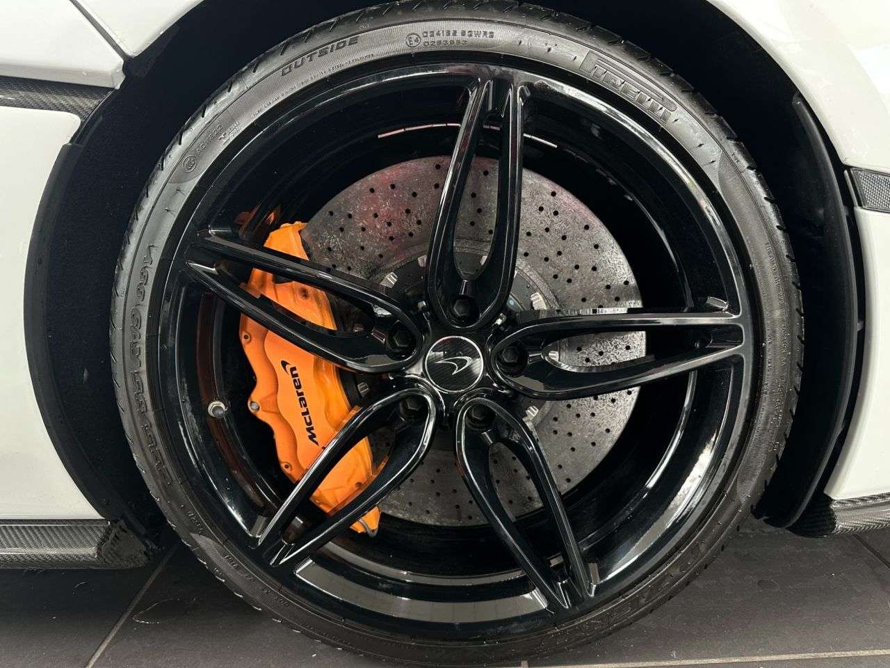 2011 MCLAREN 570S 2011 MCLAREN 570S