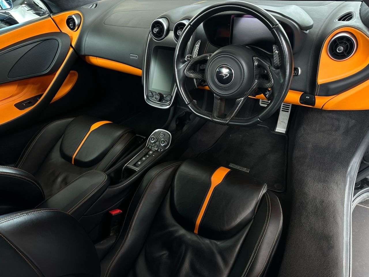 2011 MCLAREN 570S 2011 MCLAREN 570S