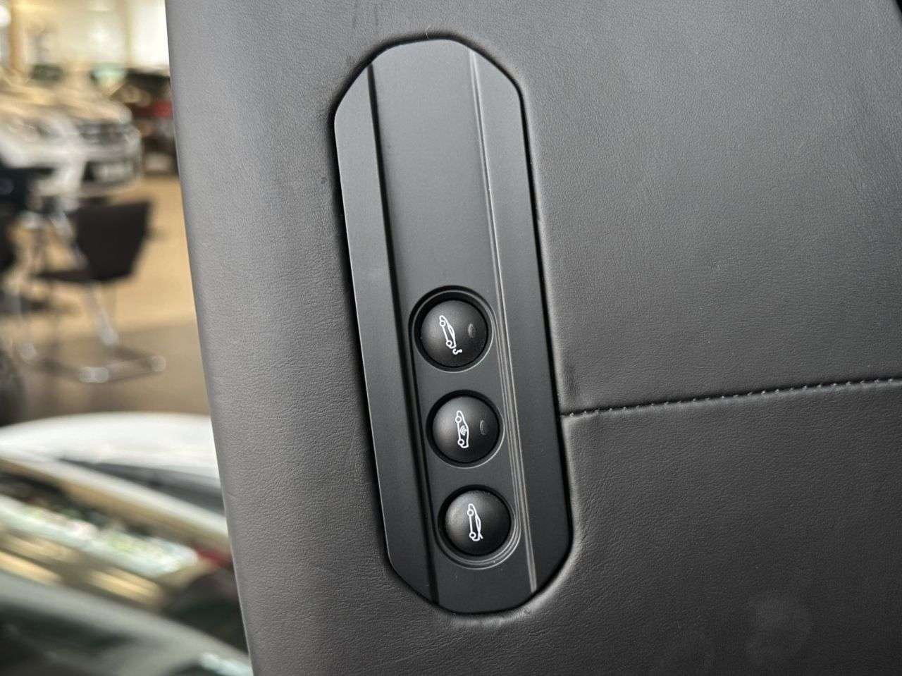 2011 MCLAREN 570S 2011 MCLAREN 570S