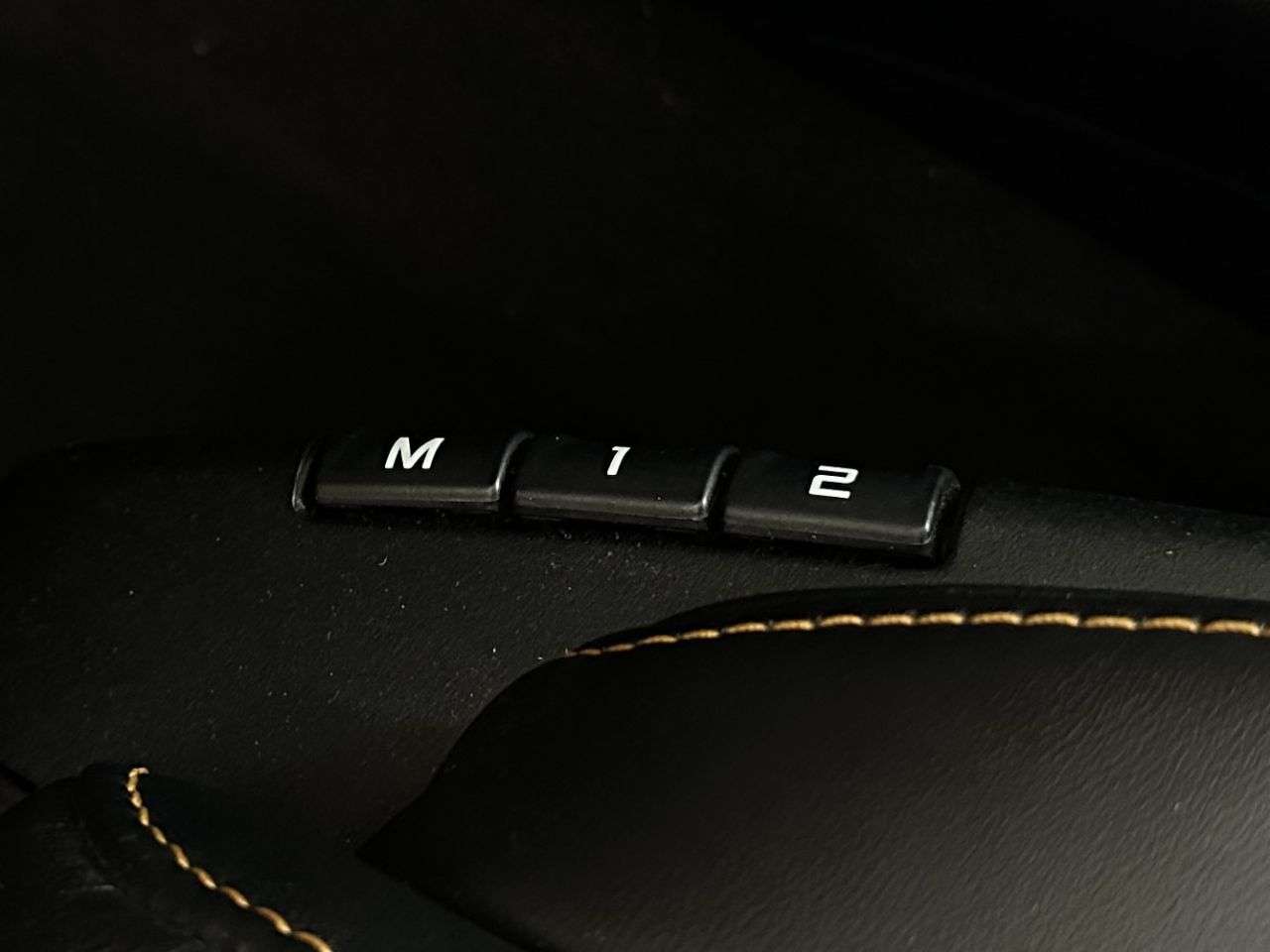 2011 MCLAREN 570S 2011 MCLAREN 570S