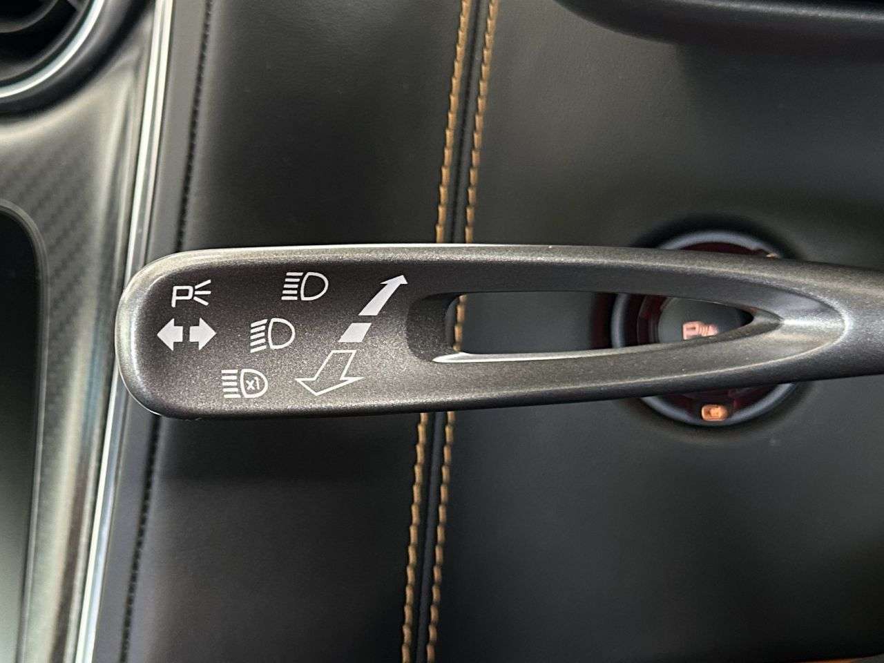 2011 MCLAREN 570S 2011 MCLAREN 570S