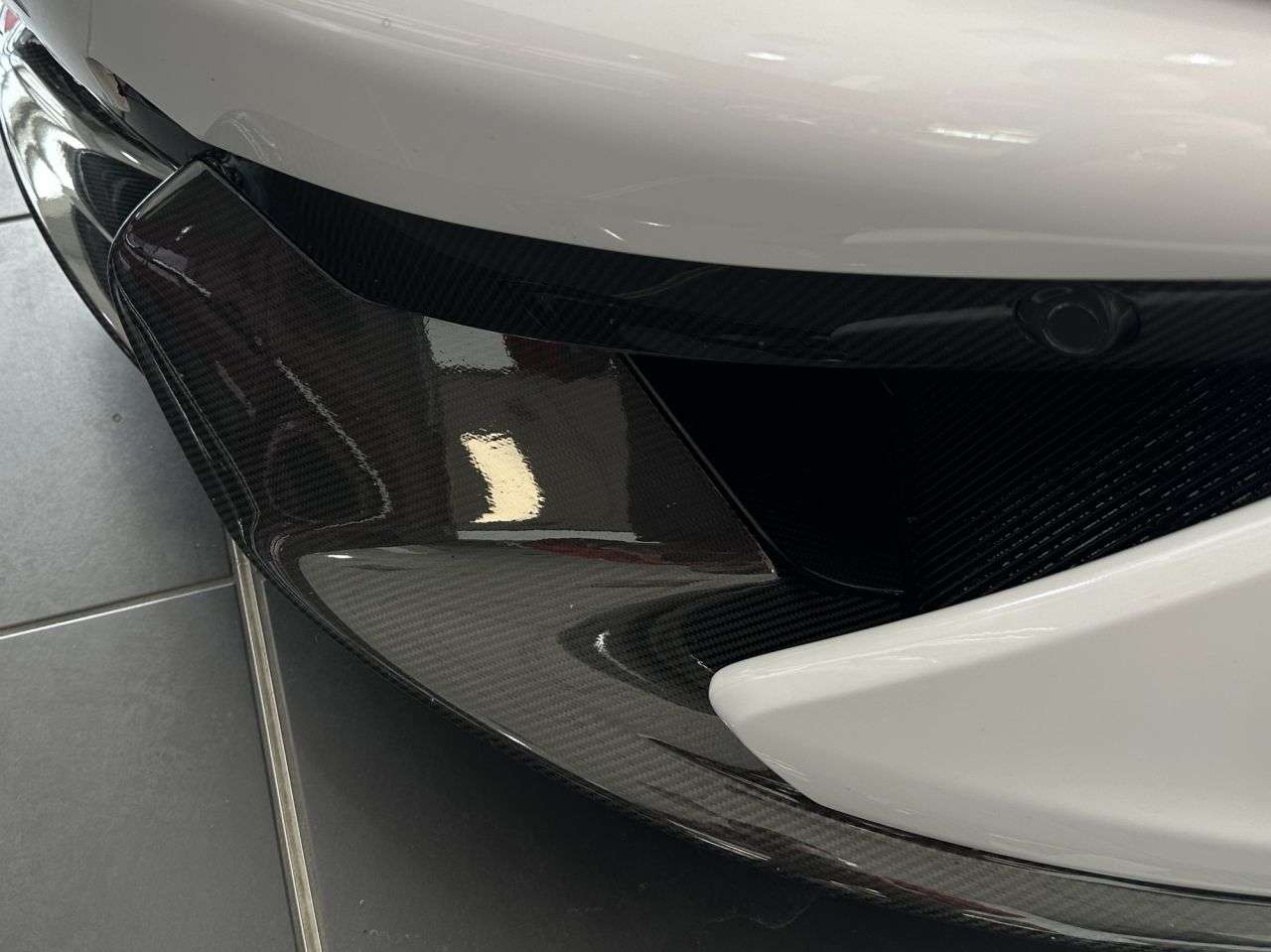 2011 MCLAREN 570S 2011 MCLAREN 570S