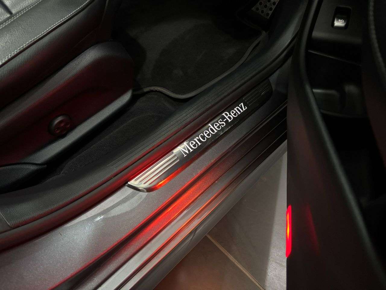 2019 MERCEDES-BENZ E-CLASS 2019 MERCEDES-BENZ E-CLASS