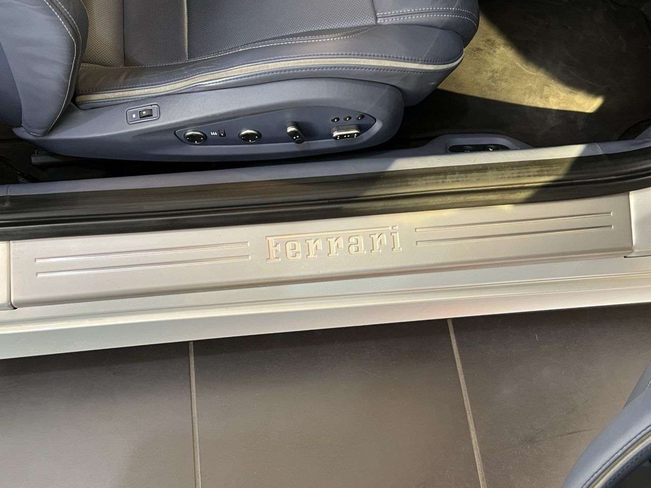 2012 FERRARI FF 2012 FERRARI FF