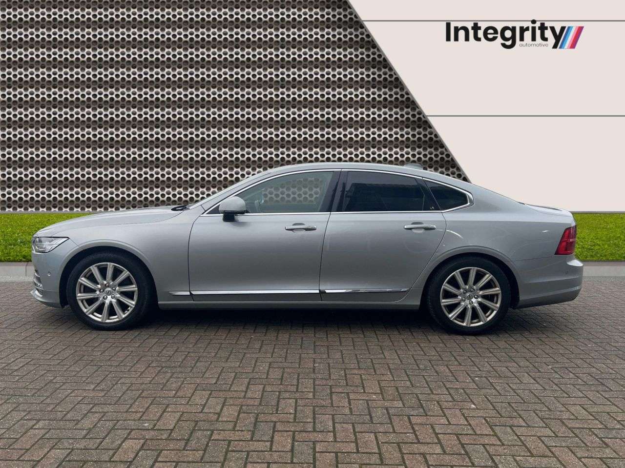 2018 VOLVO S90 2018 VOLVO S90