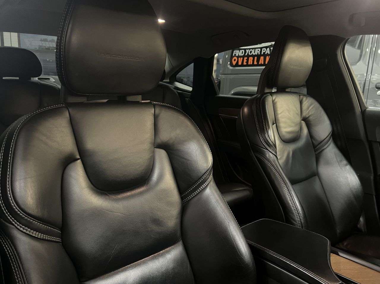 2018 VOLVO S90 2018 VOLVO S90