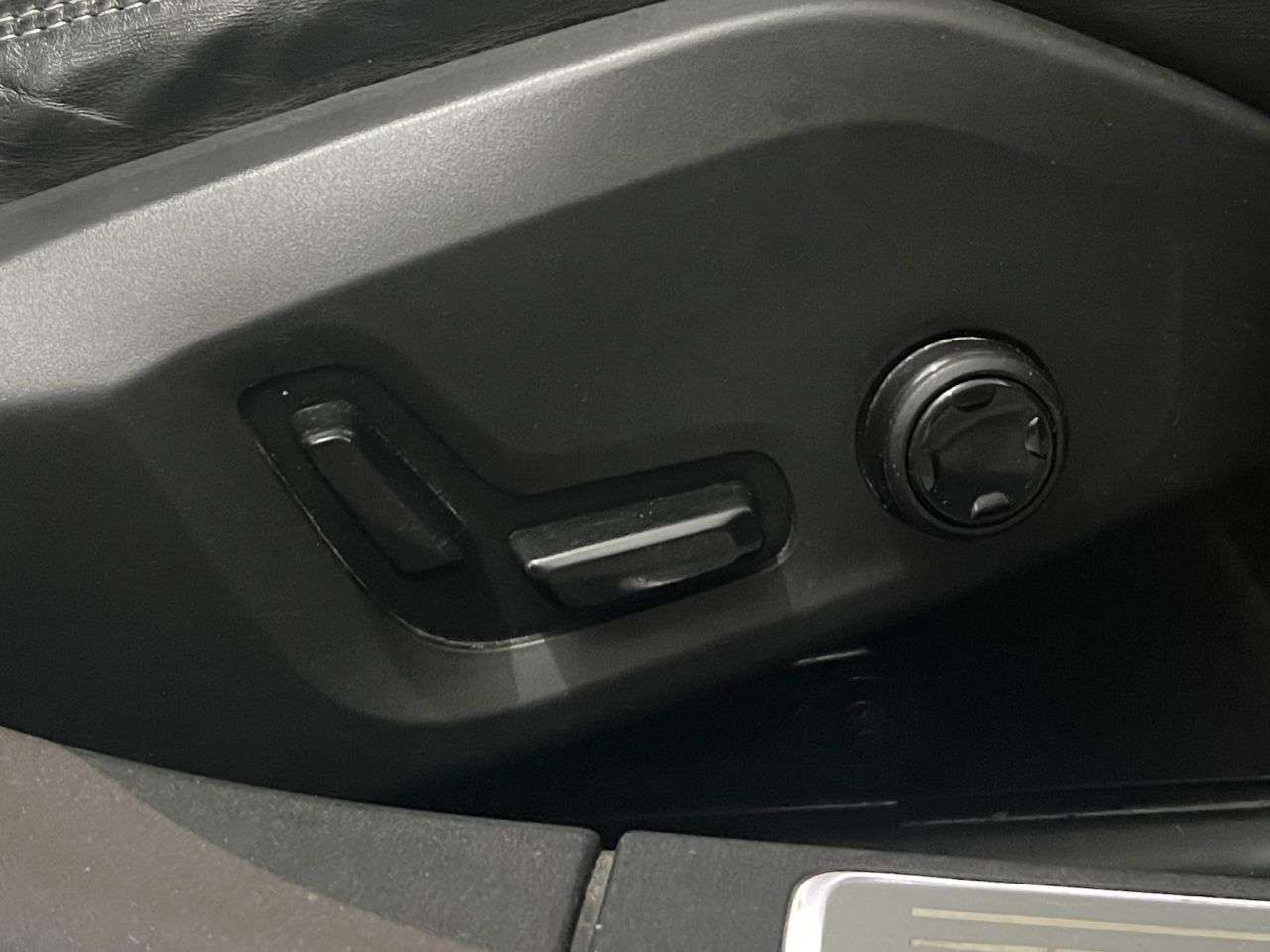 2018 VOLVO S90 2018 VOLVO S90