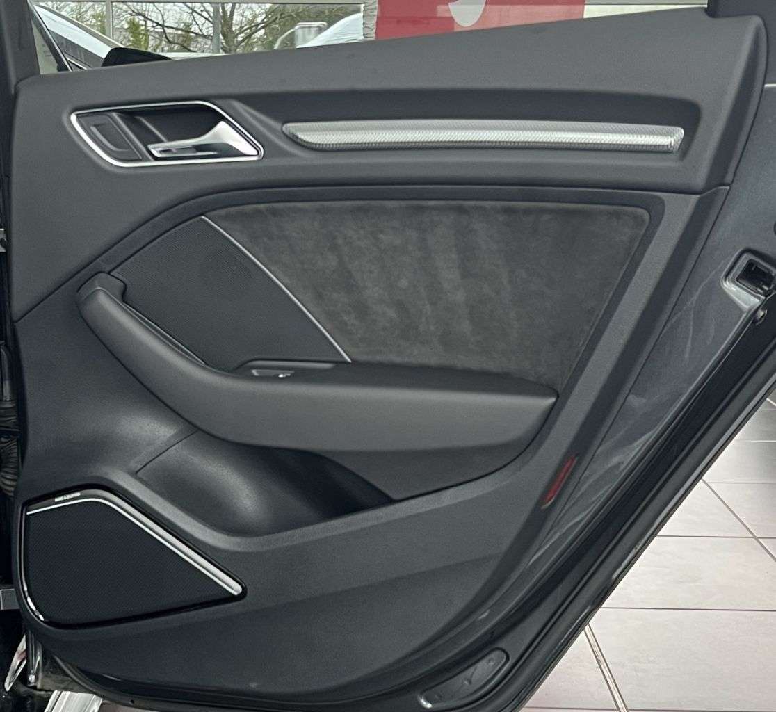 2017 AUDI RS3 2017 AUDI RS3