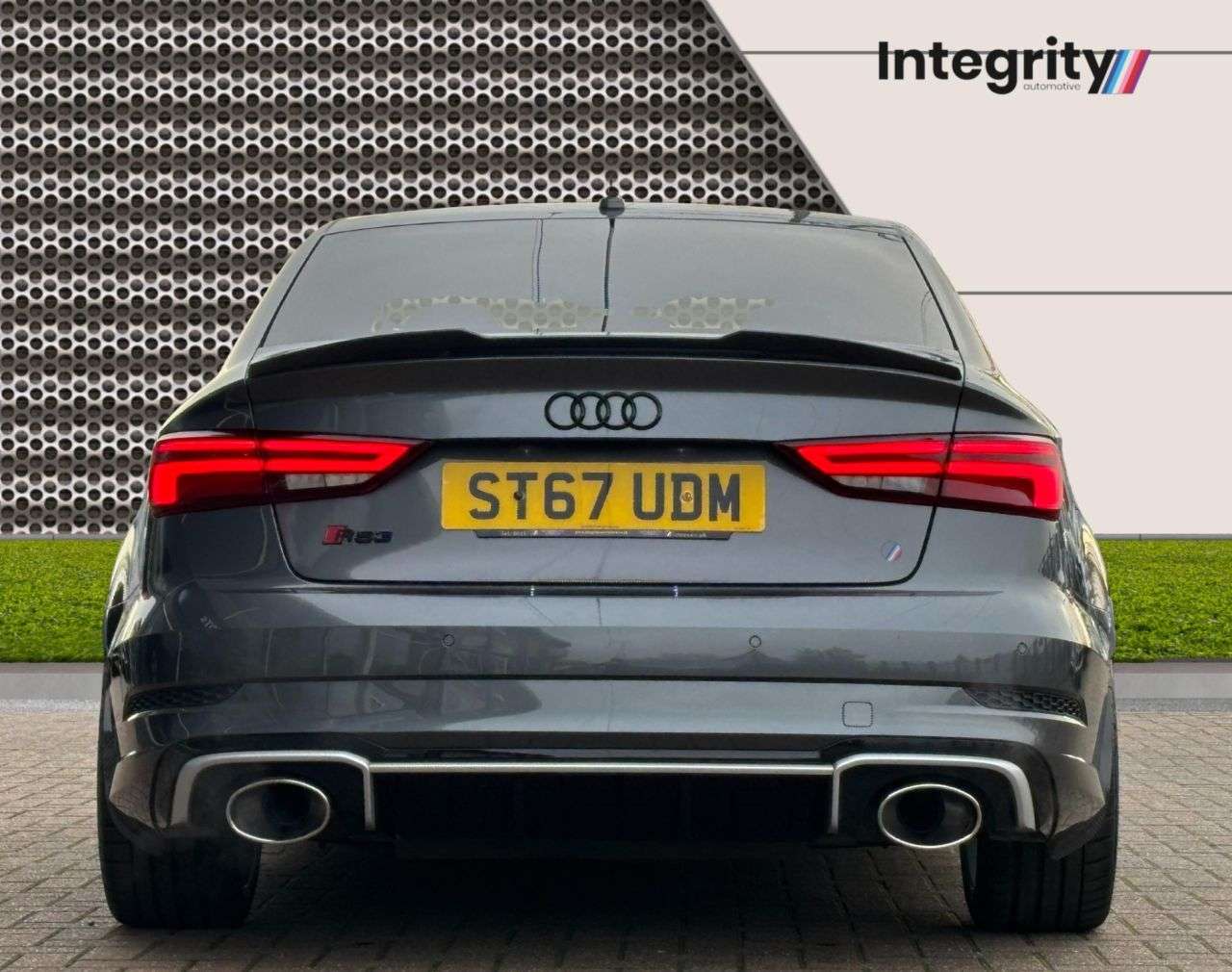 2017 AUDI RS3 2017 AUDI RS3