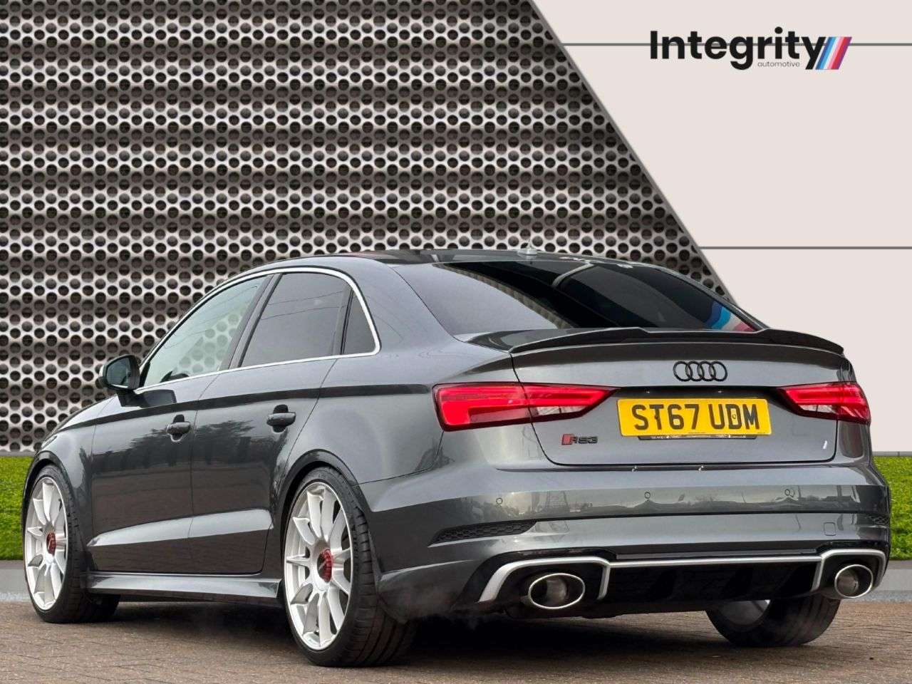 2017 AUDI RS3 2017 AUDI RS3