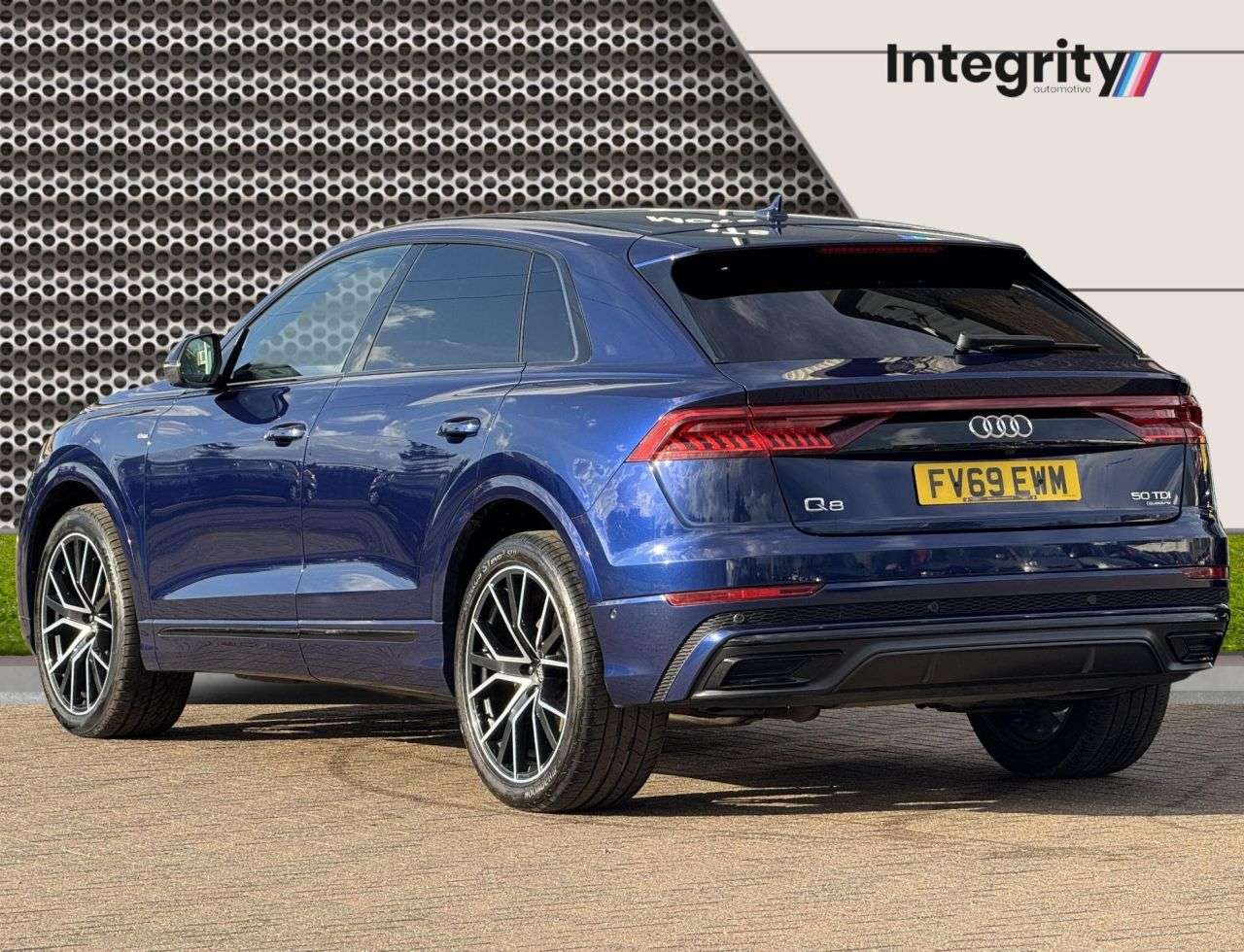 2019 AUDI Q8 2019 AUDI Q8
