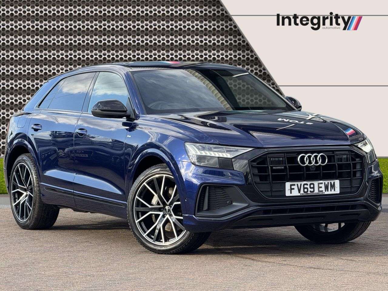 2019 AUDI Q8 2019 AUDI Q8