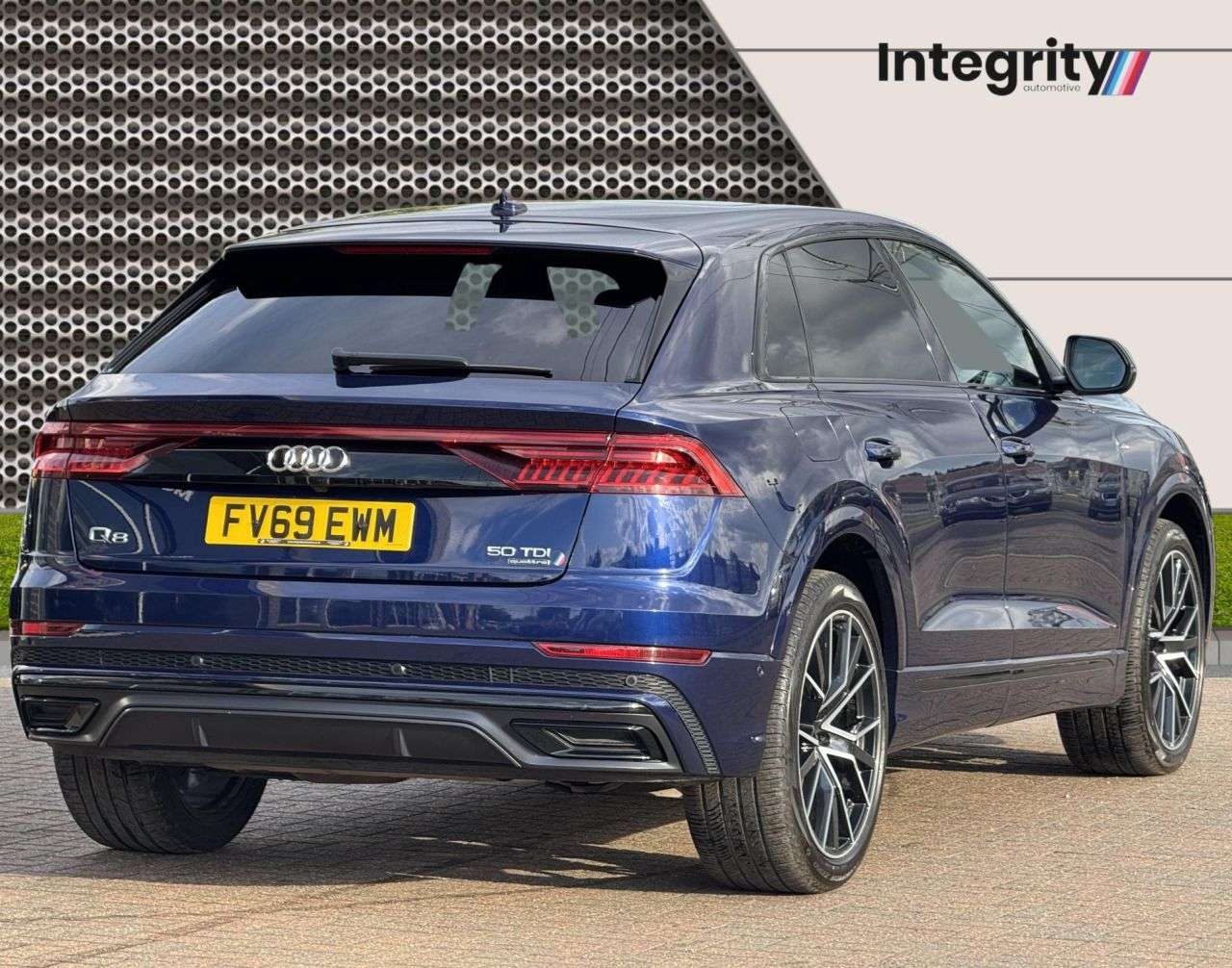 2019 AUDI Q8 2019 AUDI Q8