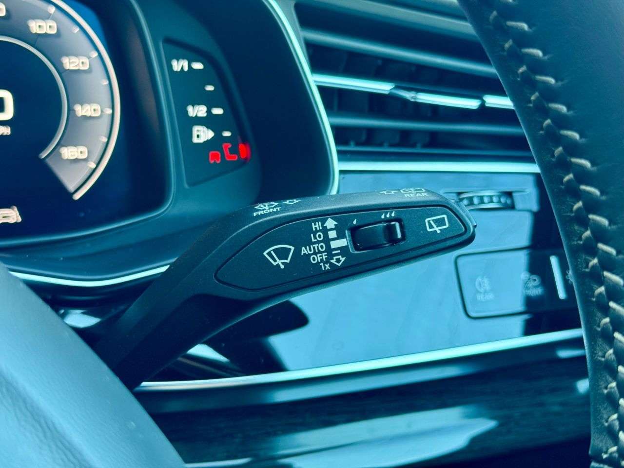 2019 AUDI Q8 2019 AUDI Q8