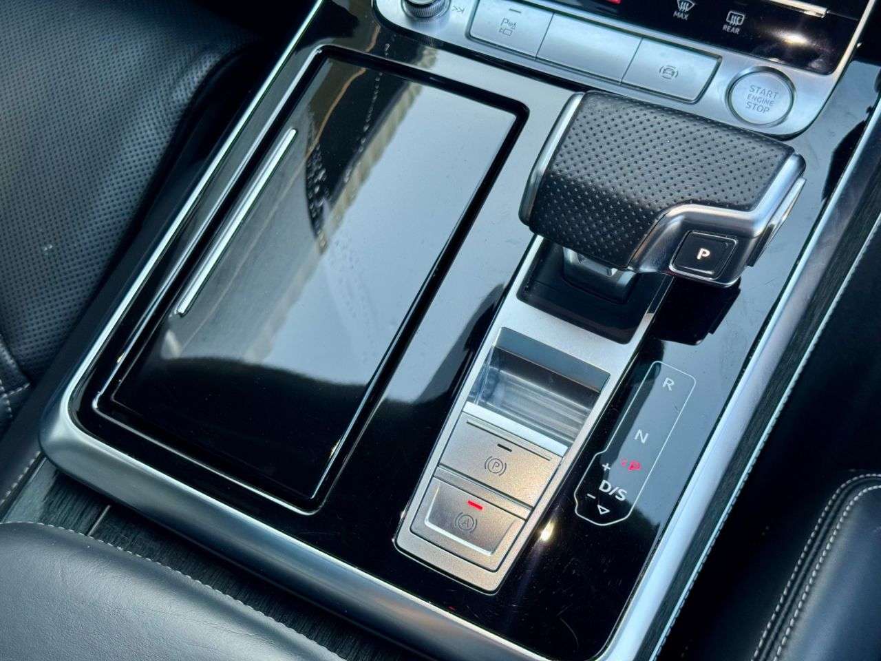 2019 AUDI Q8 2019 AUDI Q8