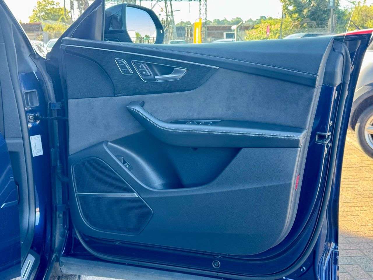 2019 AUDI Q8 2019 AUDI Q8