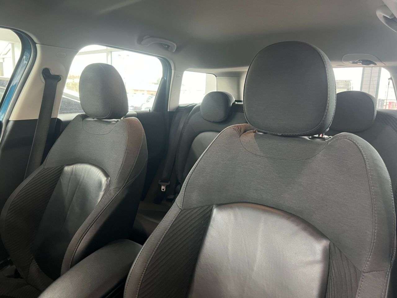 2017 MINI COUNTRYMAN 2017 MINI COUNTRYMAN