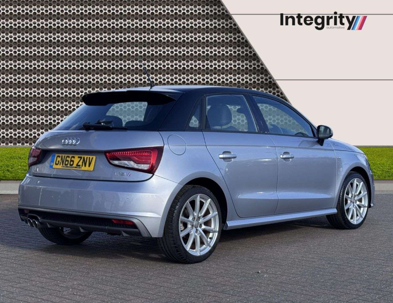 2016 AUDI A1 2016 AUDI A1