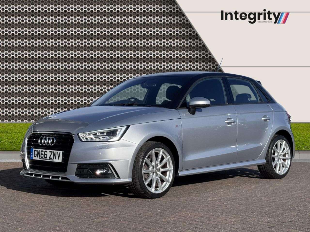 2016 AUDI A1 2016 AUDI A1