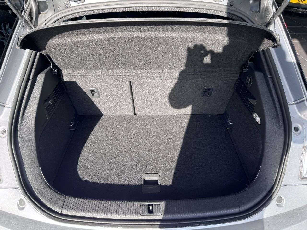 2016 AUDI A1 2016 AUDI A1