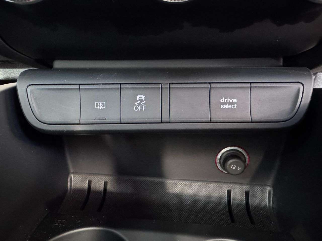 2016 AUDI A1 2016 AUDI A1