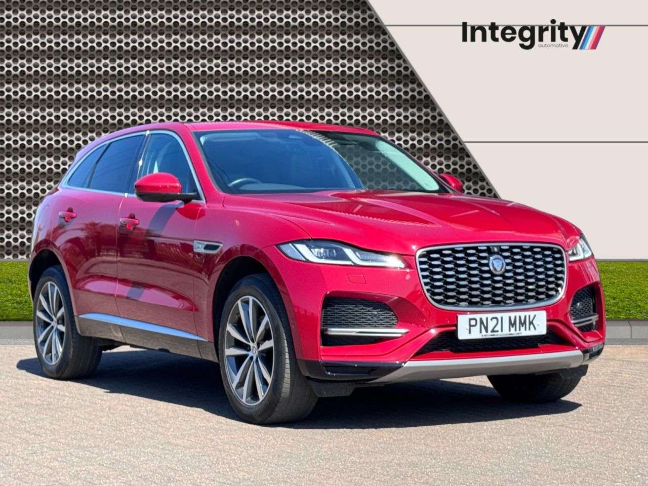 A 2021 JAGUAR F-PACE 2.0 P250i SE SUV 5dr Petrol Auto AWD Euro 6 (s/s) (250 ps) A 2021 JAGUAR F-PACE 2.0 P250i SE SUV 5dr Petrol Auto AWD Euro 6 (s/s) (250 ps)