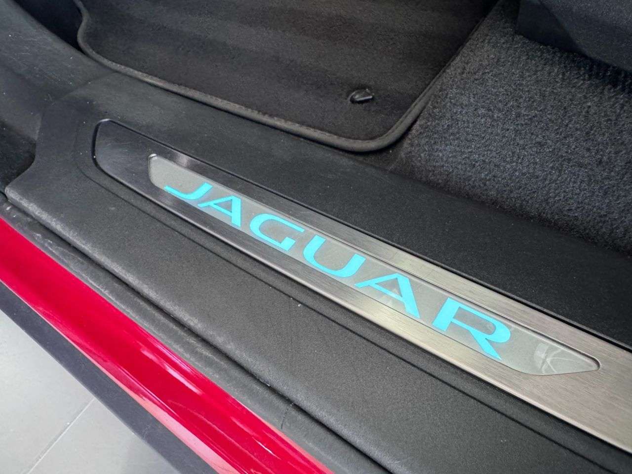 2021 JAGUAR F-PACE 2021 JAGUAR F-PACE