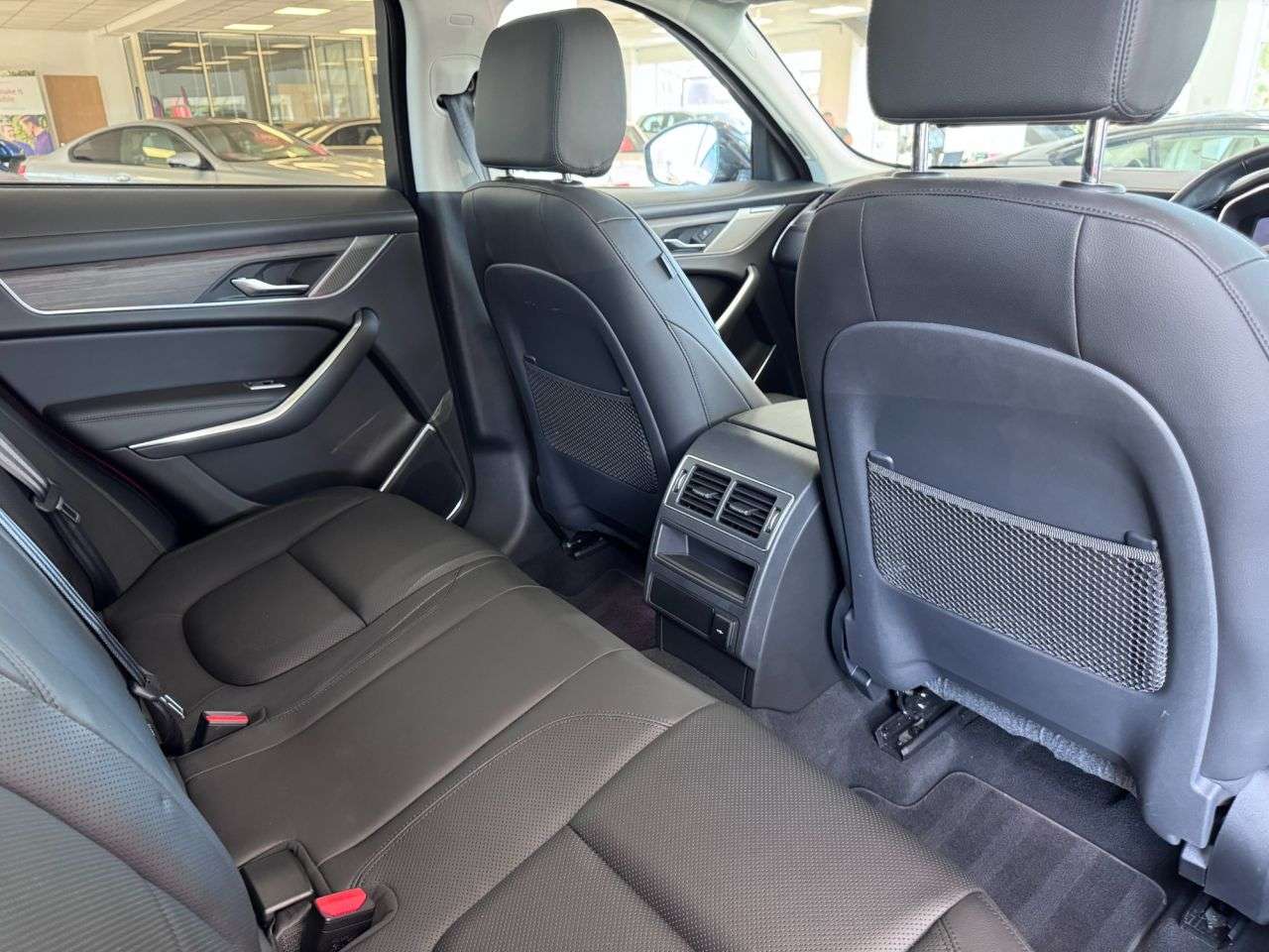 2021 JAGUAR F-PACE 2021 JAGUAR F-PACE