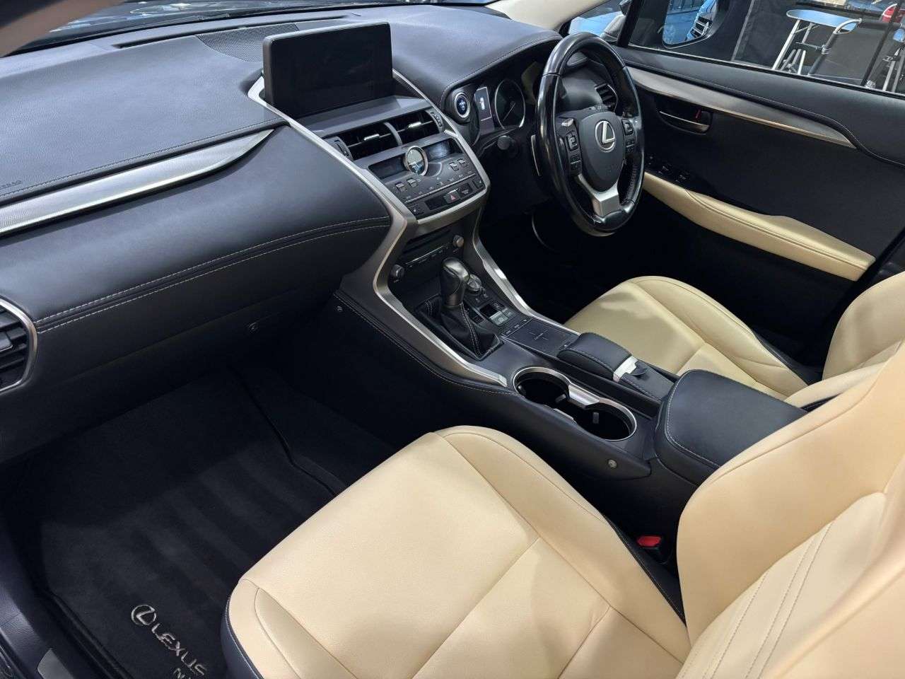 2020 LEXUS NX 2020 LEXUS NX