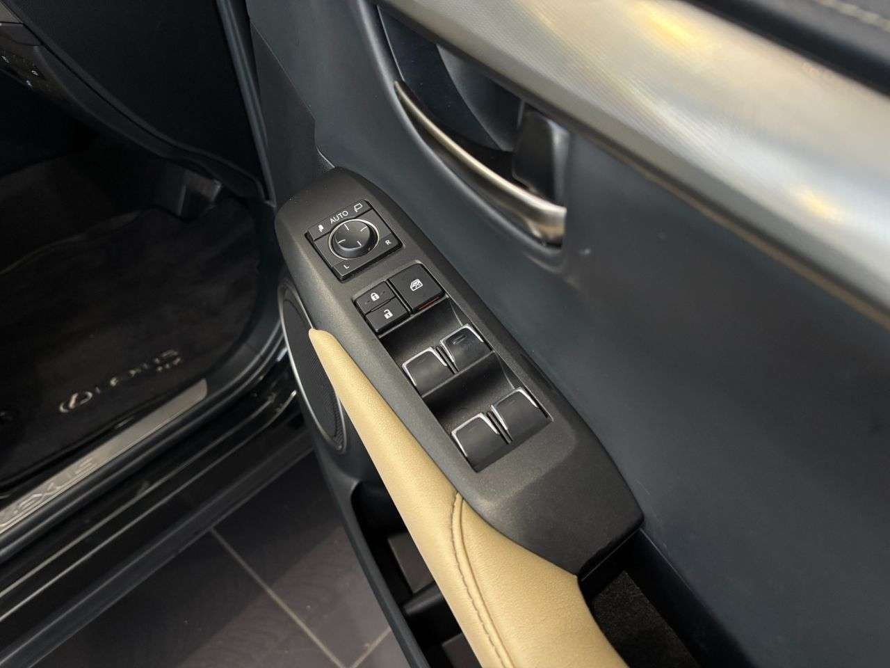 2020 LEXUS NX 2020 LEXUS NX