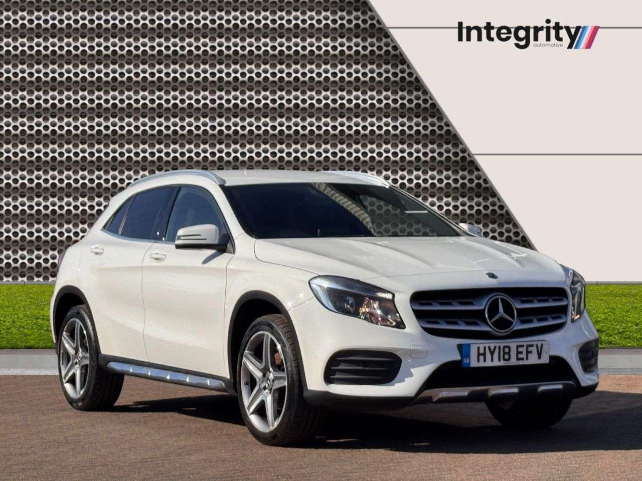 A 2018 MERCEDES-BENZ GLA 1.6 GLA200 AMG Line SUV 5dr Petrol Manual Euro 6 (s/s) (156 ps) Reverse Cam A 2018 MERCEDES-BENZ GLA 1.6 GLA200 AMG Line SUV 5dr Petrol Manual Euro 6 (s/s) (156 ps) Reverse Cam