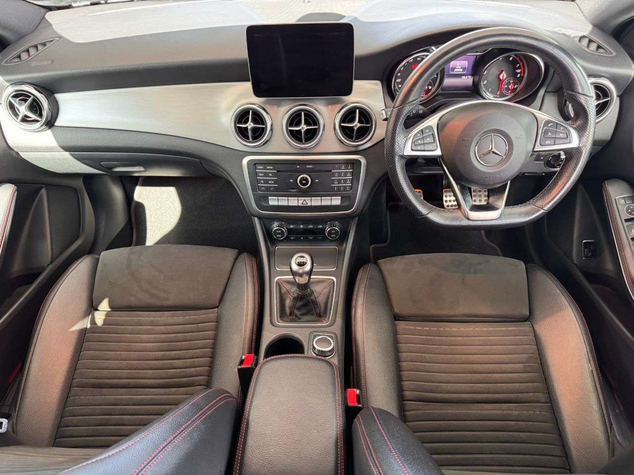 2018 MERCEDES-BENZ GLA 2018 MERCEDES-BENZ GLA