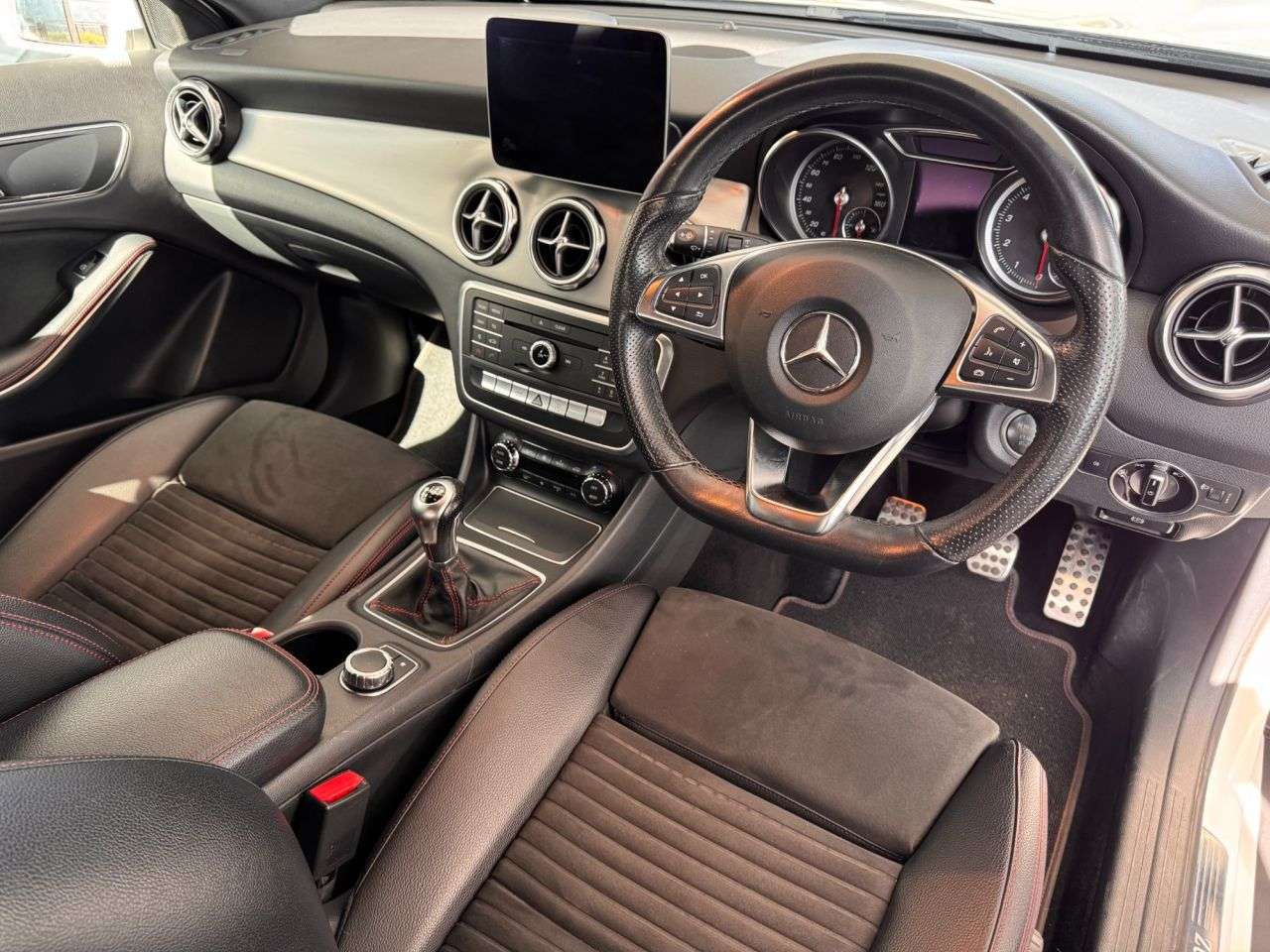 2018 MERCEDES-BENZ GLA 2018 MERCEDES-BENZ GLA