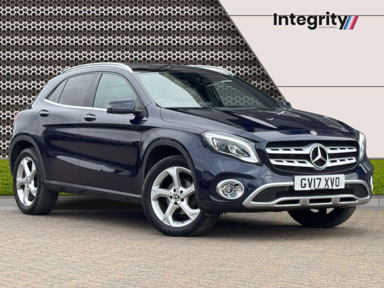 A 2017 MERCEDES-BENZ GLA 2.1 GLA200d Sport (Premium Plus) SUV 5dr Diesel Manual Euro 6 (s/s) (136 ps A 2017 MERCEDES-BENZ GLA 2.1 GLA200d Sport (Premium Plus) SUV 5dr Diesel Manual Euro 6 (s/s) (136 ps