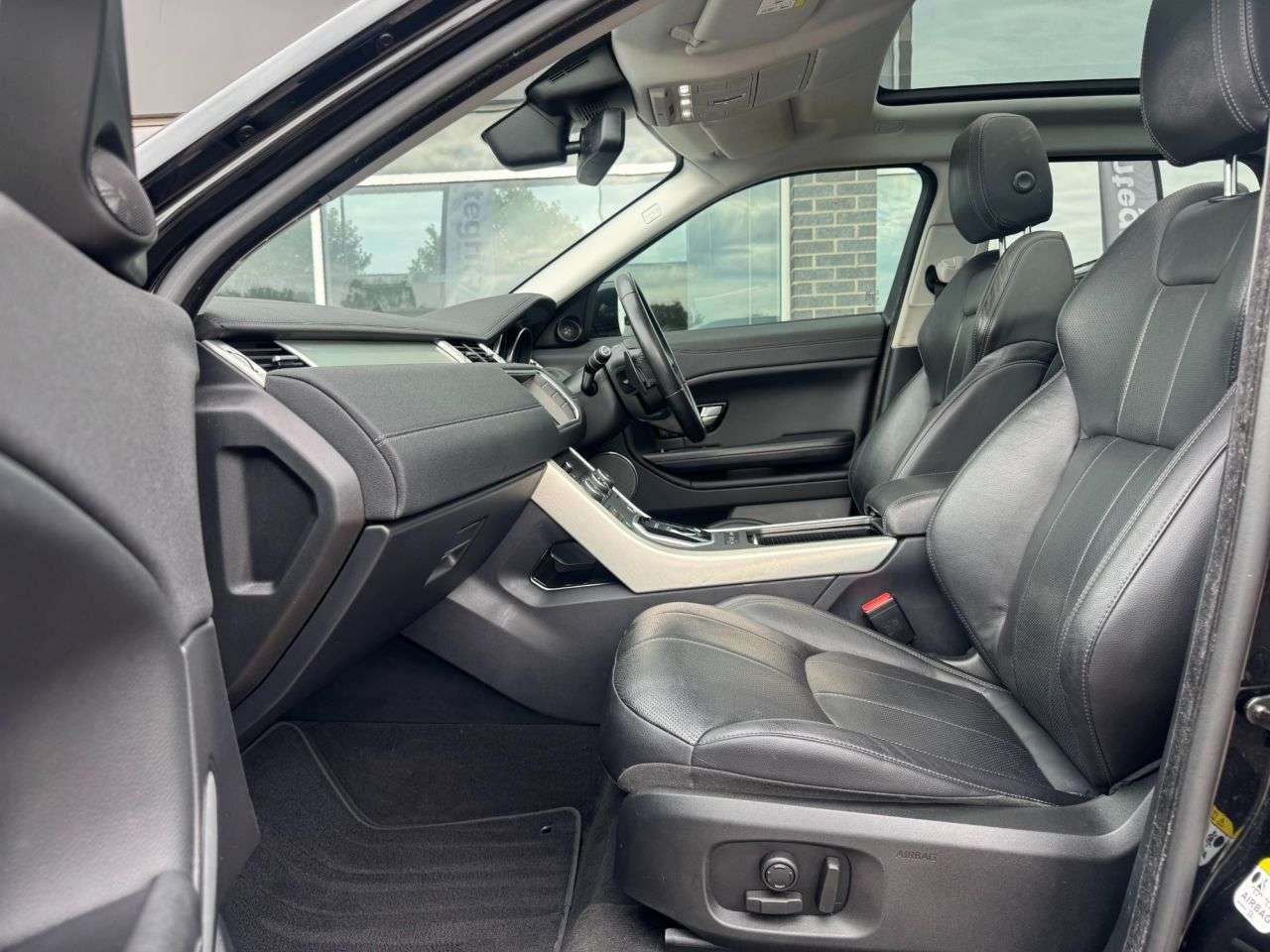 2018 LAND ROVER RANGE ROVER EVOQUE 2018 LAND ROVER RANGE ROVER EVOQUE