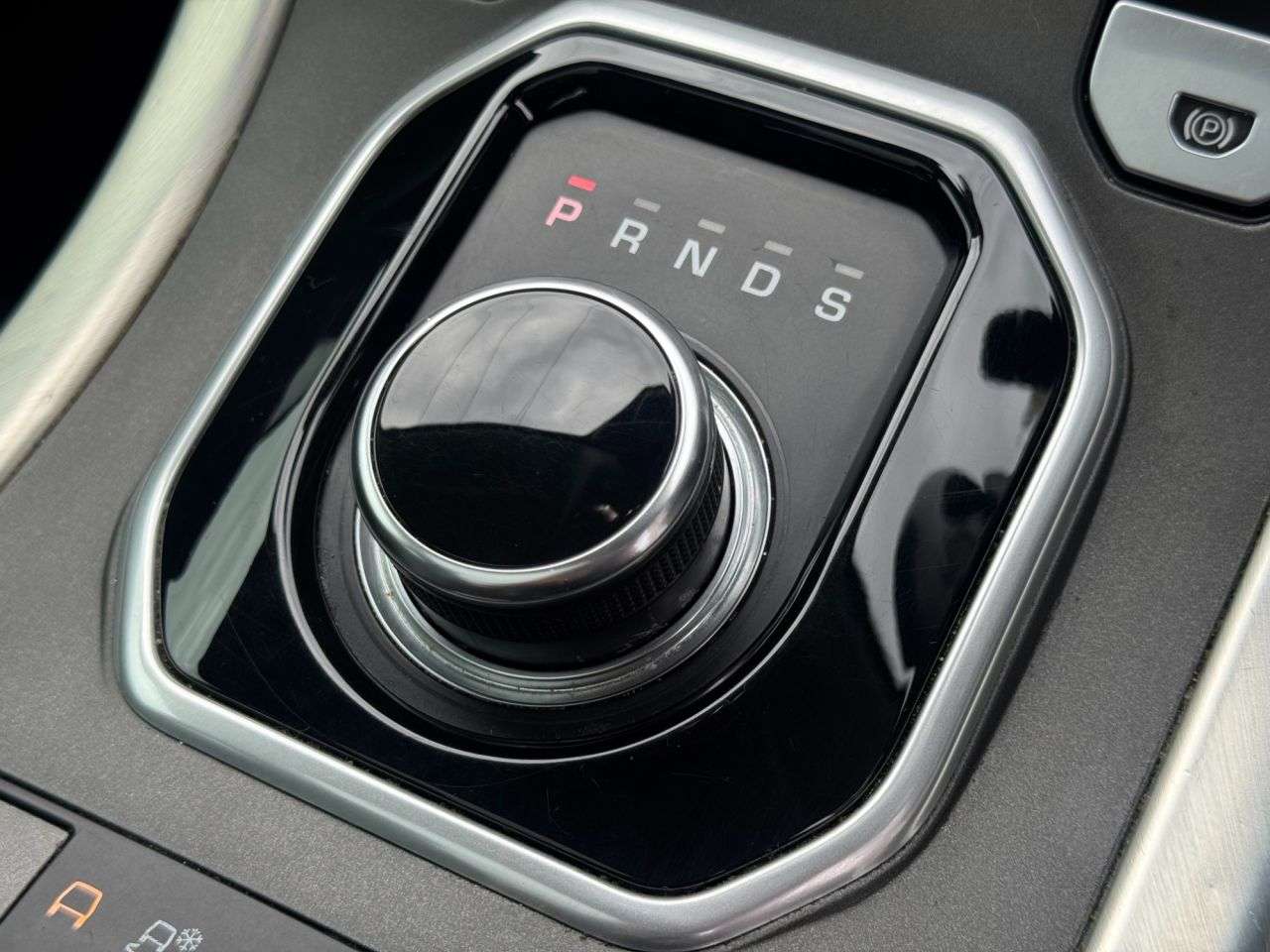 2018 LAND ROVER RANGE ROVER EVOQUE 2018 LAND ROVER RANGE ROVER EVOQUE