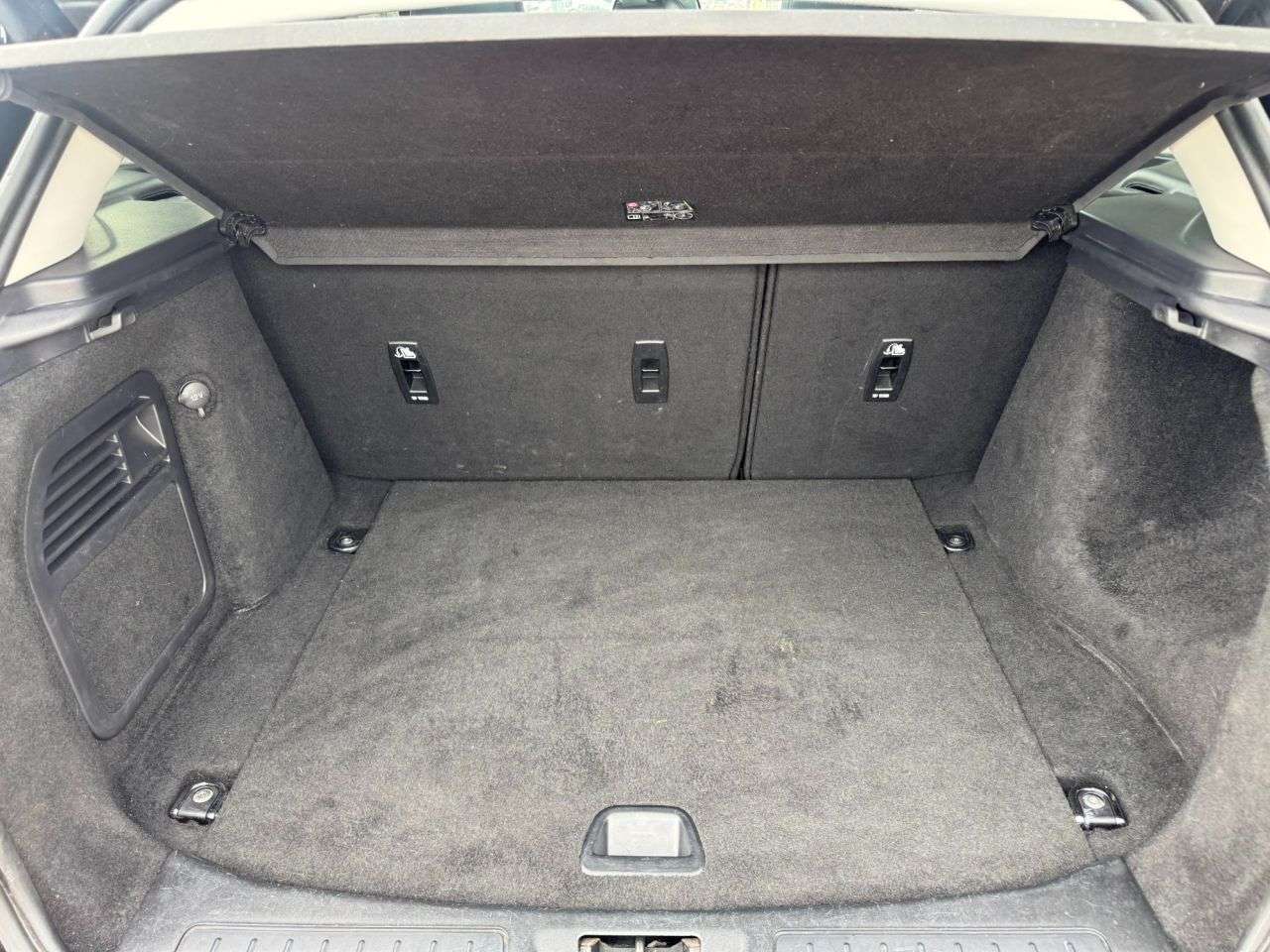 2018 LAND ROVER RANGE ROVER EVOQUE 2018 LAND ROVER RANGE ROVER EVOQUE