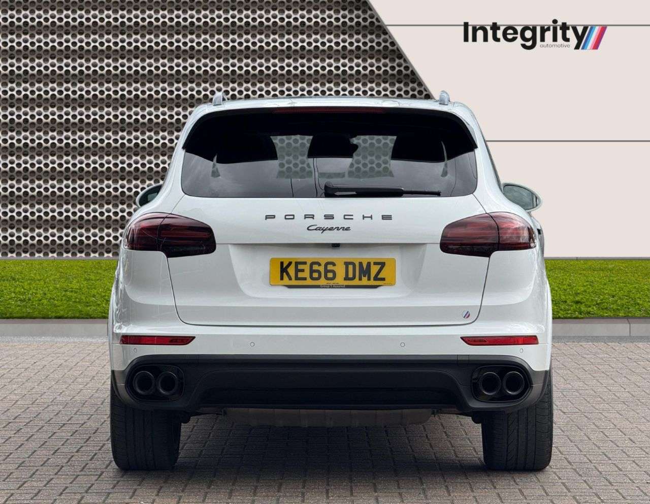 2017 PORSCHE CAYENNE 2017 PORSCHE CAYENNE