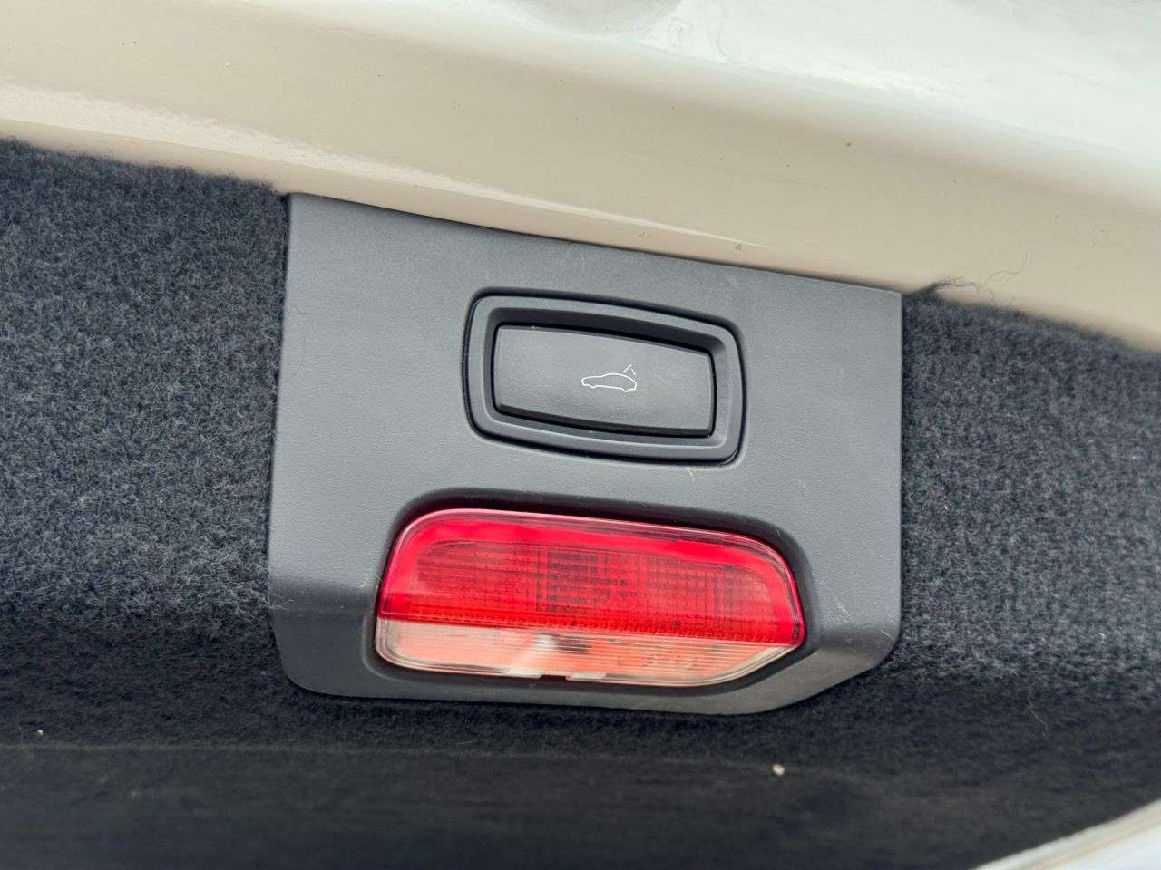 2017 PORSCHE CAYENNE 2017 PORSCHE CAYENNE