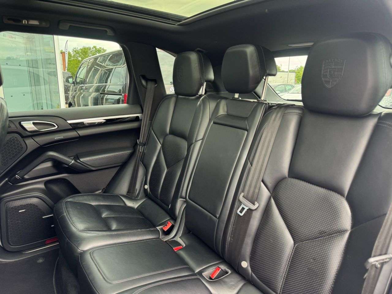 2017 PORSCHE CAYENNE 2017 PORSCHE CAYENNE