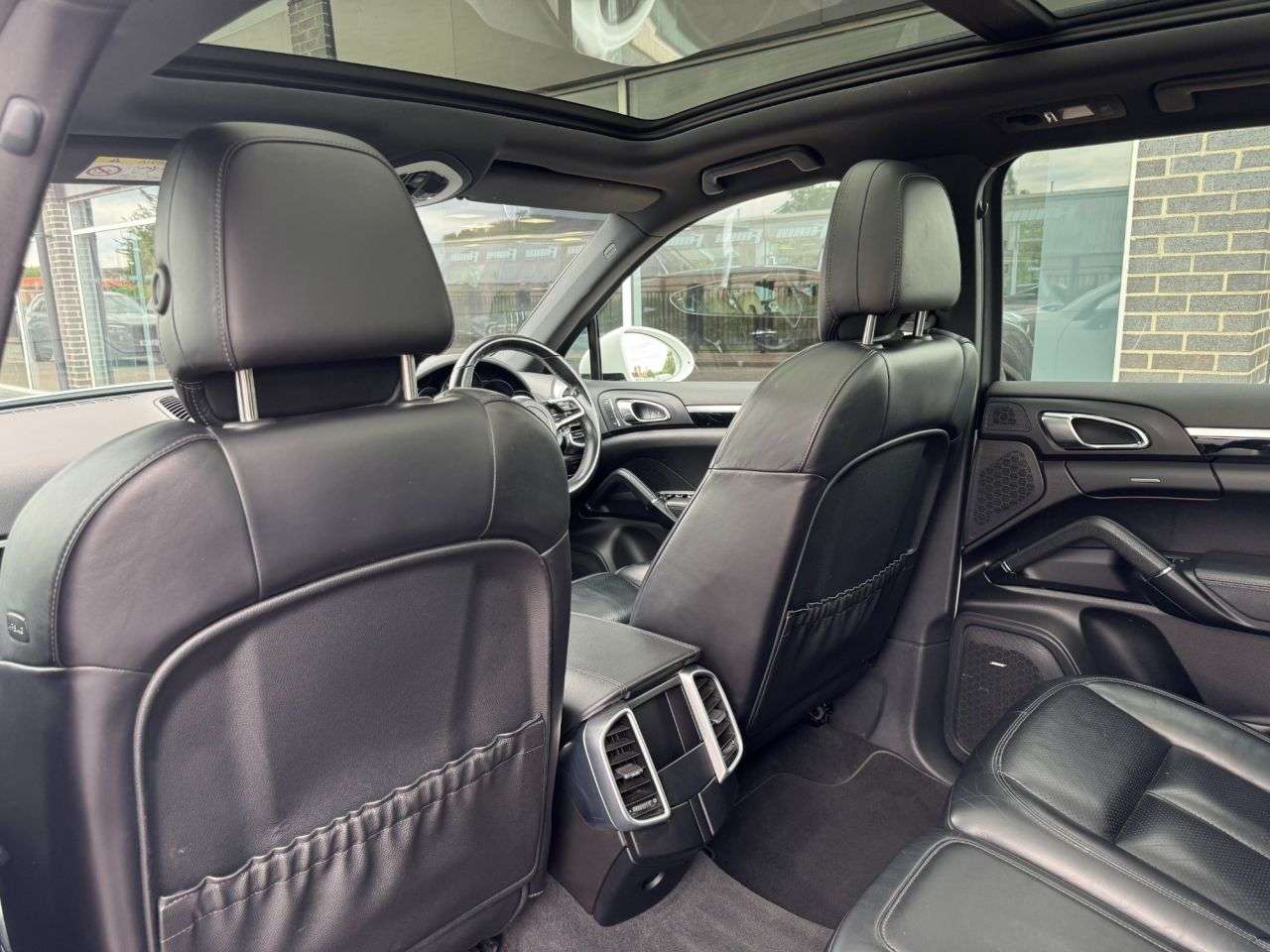 2017 PORSCHE CAYENNE 2017 PORSCHE CAYENNE